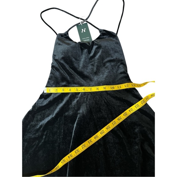 HALARA Criss‎ Cross Back Mini Lace Up Velvet Short Dress Green Pickleball Active - Picture 7 of 10